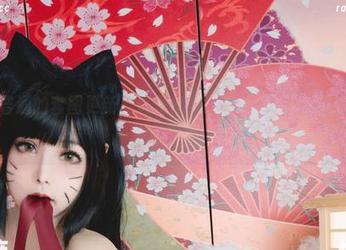 这不是普通的套图更新，这是Kitkat Cosplay学姐的专属欢乐时光！